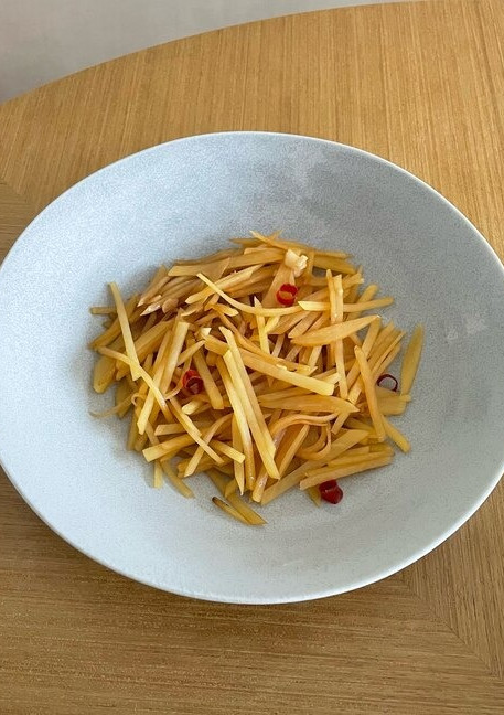 すし酢で簡単♪じゃがいもの細切り炒め-レシピのメイン写真