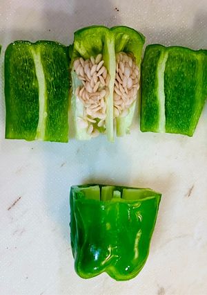 種が散らないピーマンの切り方-レシピのメイン写真