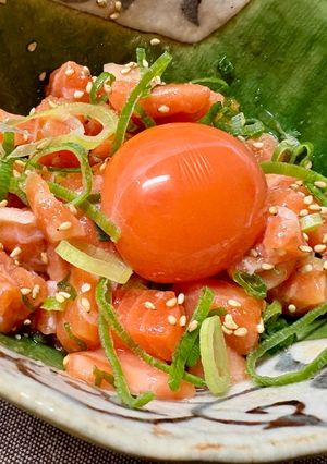 お酒に合う！サーモンのユッケ-レシピのメイン写真