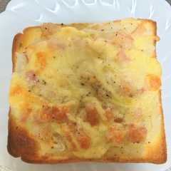 オニオンチーズトースト-レシピのメイン写真