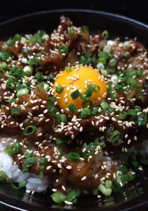 豚こまスタミナ丼-レシピのメイン写真