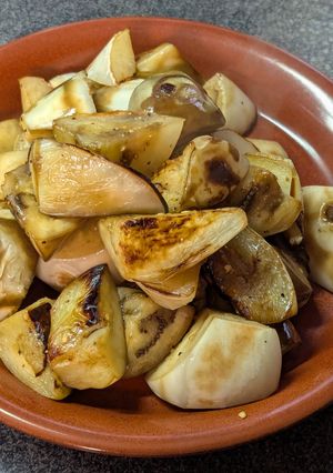 旨味最高♡ホワイトナスのいしるバター炒め-レシピのメイン写真