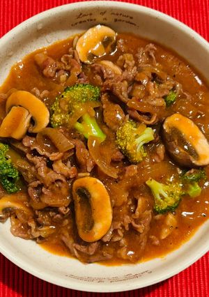 牛肉とマッシュルームの赤ワイン煮-レシピのメイン写真