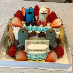 รูปของ パペットスンスン💙バースデーケーキ🎂