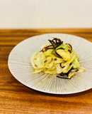 生姜香るキャベツと塩昆布の胡麻和え