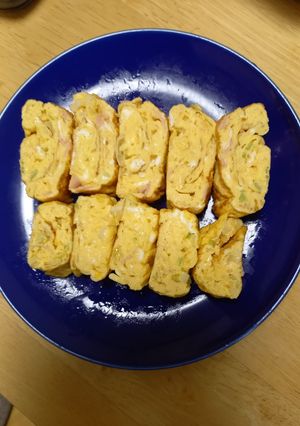 だし巻き玉子。ねぎ、ハム入り❗-レシピのメイン写真