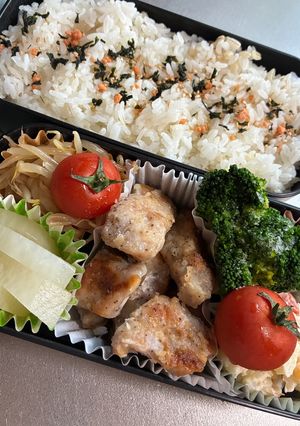 愛妻？弁当⑦(豚角切ソテー他)-レシピのメイン写真
