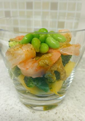 セブンで人気のバジルサラダの海老バージョン-レシピのメイン写真