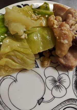 まるごと春キャベツのステーキ麹鶏肉添え-レシピのメイン写真