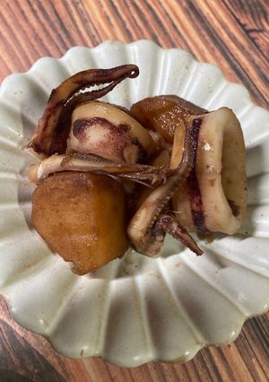 赤イカとじゃがいもの煮物-レシピのメイン写真