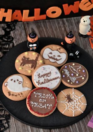 簡単！れん乳で作るハロウィンアイシングクッキー-レシピのメイン写真