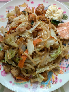 唐揚げのかさ増し焼きうどん明太子添え。-レシピのメイン写真