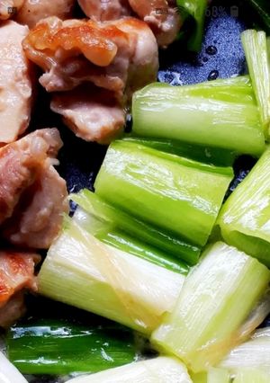 フライパンで焼鳥風☆鶏肉とねぎの甘辛炒め-レシピのメイン写真