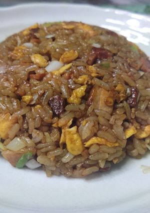 パック御飯で市販ソースチャーハン-レシピのメイン写真