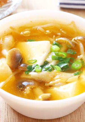 きのこともやしのスンドゥブ風豆腐スープ-レシピのメイン写真