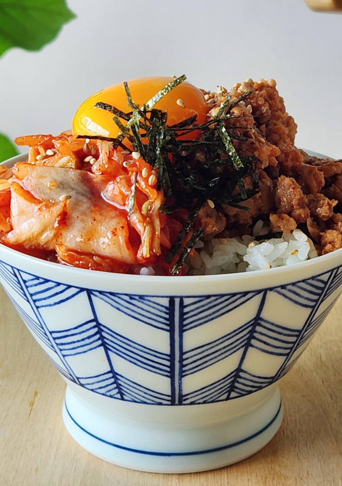 月見そぼろ丼☆今夜の夕食☆簡単☆キムチ-レシピのメイン写真
