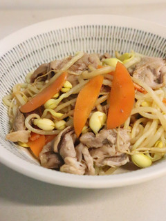 簡単★豚肉と大豆もやしと人参の醤油炒め-レシピのメイン写真