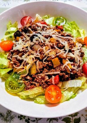 簡単ランチ！ラタトゥイユのタコライス丼-レシピのメイン写真