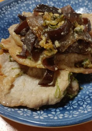 漬けて焼く☆生きくらげと豚肉の塩麹焼き-レシピのメイン写真