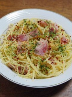 唐辛子と海苔のベーコンパスタ-レシピのメイン写真