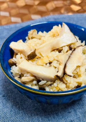 たっぷり♡きのこご飯　炊飯器de！-レシピのメイン写真