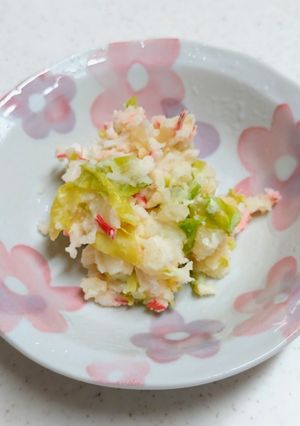 春キャベツとカニカマのポテトサラダ-レシピのメイン写真