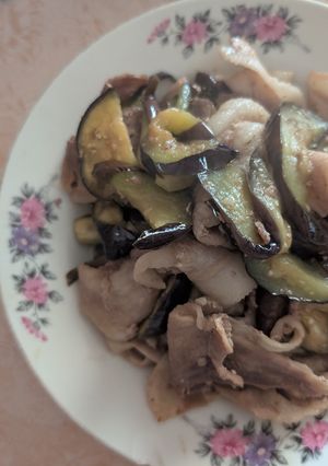 簡単★昼食!「茄子と豚こま肉の炒めもの」-レシピのメイン写真