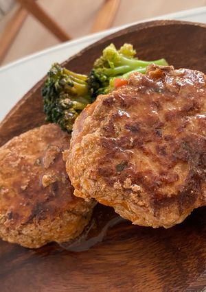 豆腐でカサ増し♩煮込みハンバーグ-レシピのメイン写真