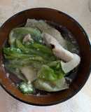 簡単★レタスとオクラと豚こま肉のスープ
