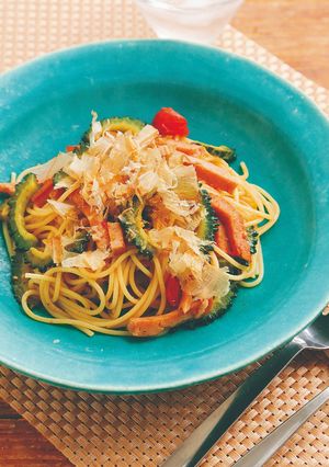 ゴーヤとスパムとトマトのパスタ-レシピのメイン写真