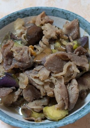 簡単★トロ旨！茄子と豚肉のタッケルン炒め-レシピのメイン写真