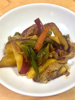 豚肉とさつまいものピリ辛炒め-レシピのメイン写真