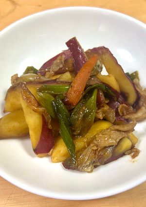 豚肉とさつまいものピリ辛炒め-レシピのメイン写真