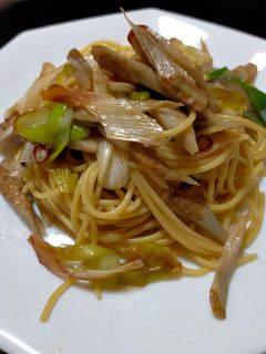 ゴボウと長ネギのバター醤油パスタ-レシピのメイン写真