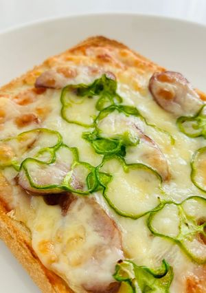 朝食に!スライサーで簡単ピザトースト♪-レシピのメイン写真