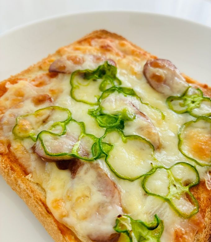 朝食に！スライサーで簡単ピザトースト♪-レシピのメイン写真