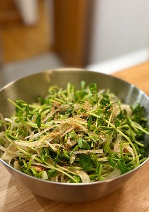 新玉ねぎと豆苗のツナサラダ🧅-レシピのメイン写真