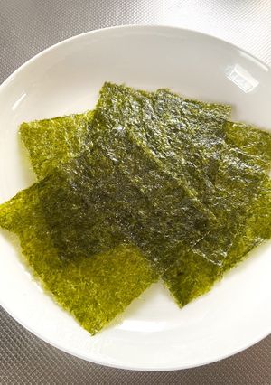 秒の調理！韓国のり　ご飯に敷くのり弁のり-レシピのメイン写真