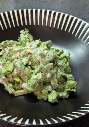サラダ感覚で楽しむ♡こごみの梅マヨ和え-レシピのメイン写真