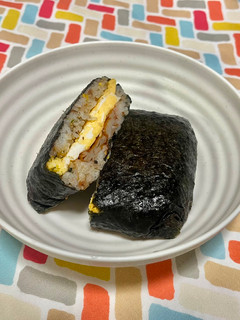 超簡単☆たまごとさつま揚げのおにぎらず♪-レシピのメイン写真
