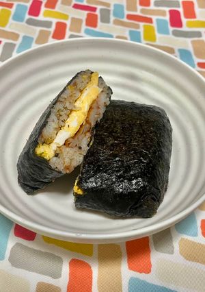 超簡単☆たまごとさつま揚げのおにぎらず♪-レシピのメイン写真