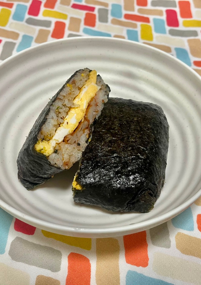 超簡単☆たまごとさつま揚げのおにぎらず♪-レシピのメイン写真