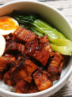 豚バラの旨味が広がる激ウマ魯肉飯-レシピのメイン写真