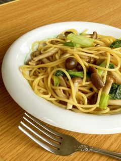 小松菜&しめじバター醤油パスタ-レシピのメイン写真