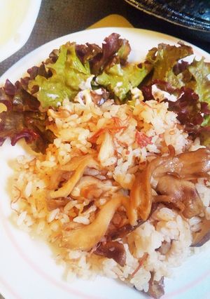 舞茸コンビーフぶっこみ炊き込みご飯☆Ξ-レシピのメイン写真