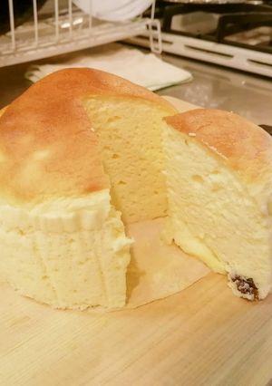スフレチーズ風ケーキ-レシピのメイン写真