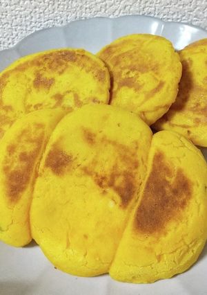 小麦不使用!もちホクかぼちゃパンケーキ-レシピのメイン写真