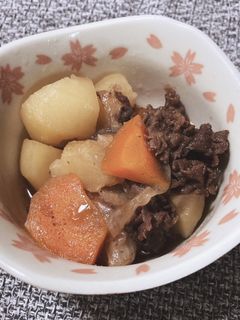 分量簡単♪定番おかず圧力鍋で肉じゃが-レシピのメイン写真