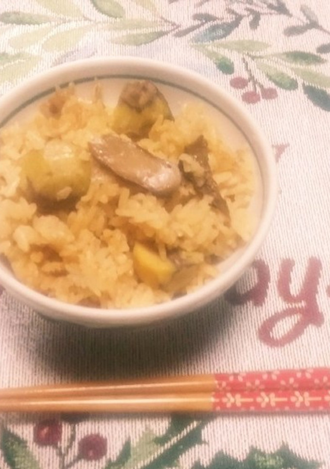 簡単に！豪華に！松茸と栗の炊き込みご飯-レシピのメイン写真