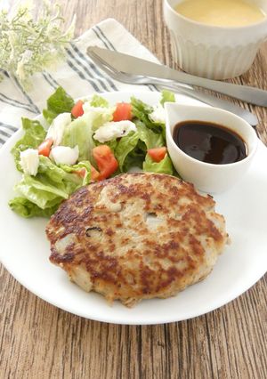 たっぷりレンコンのハンバーグ-レシピのメイン写真